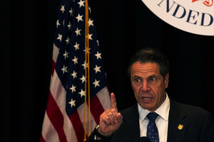 New York state Gov. Andrew Cuomo and state lawmakers reached an agreement on fiscal year 2017-18 budget on Friday, forging a path toward legalizing ride-hailing services such as Uber and Lyft to operate in upstate New York and Long Island. 