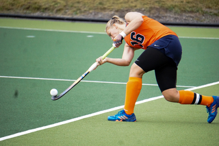 Syracuse scored two goals in the first half and one in the second for the win. 